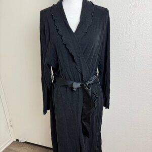 NWT Feraud Paris Chic Luxury  Black Robe  Box Size XL - XXL